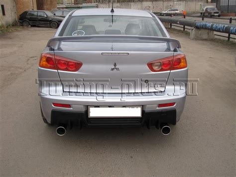 Накладка EVO-style на задний бампер Mitsubishi Lancer 10 седан