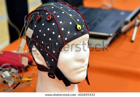 Electroencephalogram Eeg Head Cap Flat Metal Stock Photo 602845433 ...