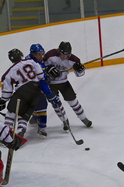 Thunder Hockey Opens With Two Wins Concordia University Of Edmonton