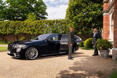 Mercedes S580e Chauffeurs In London Belgraves Of London