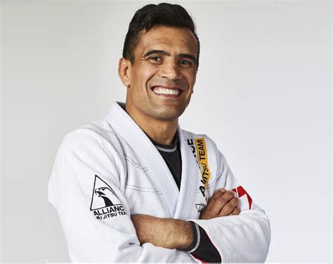 Hist Ria De Rubens Charles Cobrinha Jiu Jitsu Muito Mais A O Jiu Jitsu