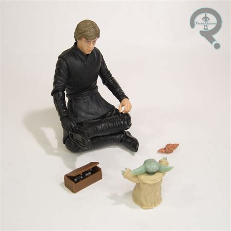 #3468: Luke Skywalker & Grogu | The Figure In Question