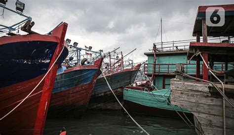 Cuaca Buruk Nelayan Tradisional Libur Melaut Foto Liputan6