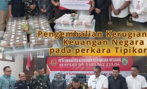 Kejari Balangan Terima Pengembalian Kerugian Negara Dari Terpidana