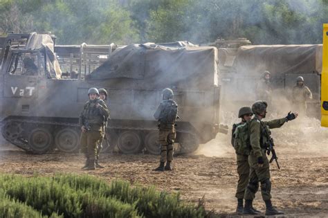 Izrael oficjalnie ogłosił że jest w stanie wojny