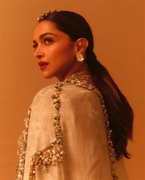 Pic Talk Deepika Dazzles In Indo Western Style