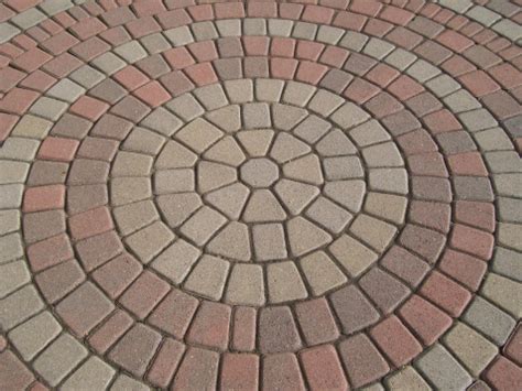 Circular Pattern In A Brick Paver Setting Stock Photo - Download Image Now - iStock