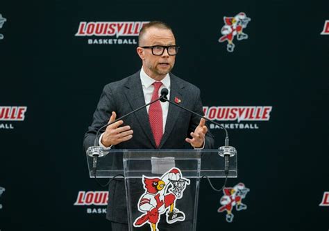 Pat Kelsey Named Louisville Cardinals Mens Basketball Head Coach