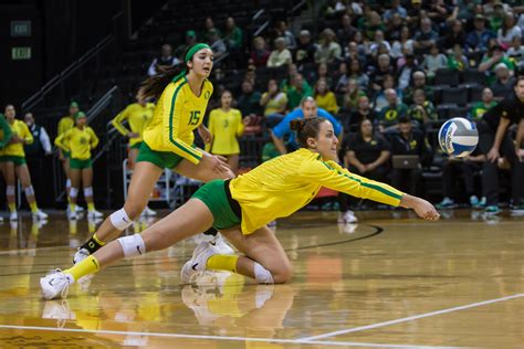 Photo Gallery Oregon Ducks Volleyball Vs Colorado Kmtr