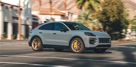 Le Porsche Cayenne 2024 améliore la recette du SUV Groupe Patrick Launay