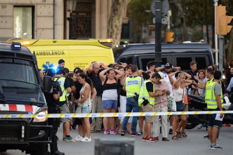 Las Ramblas El Atentado En Barcelona En Imágenes Internacional