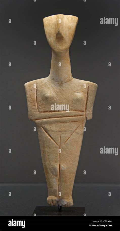 Group Of Syros Female Statuette Early Cycladic II 2700 2300 BC Type