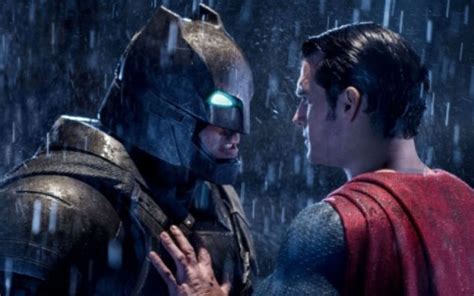 Globo exibe Batman vs Superman A Origem da Justiça na Tela Quente