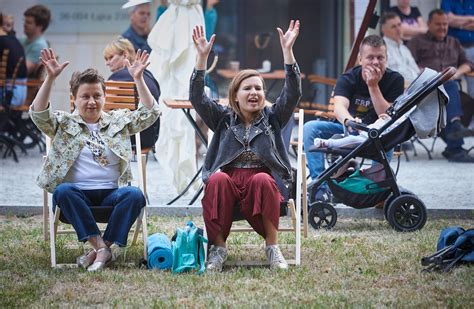 Letnia Scena Pod Drzewami Otwarta Ckis Centrum Kultury I Sztuki W Ce