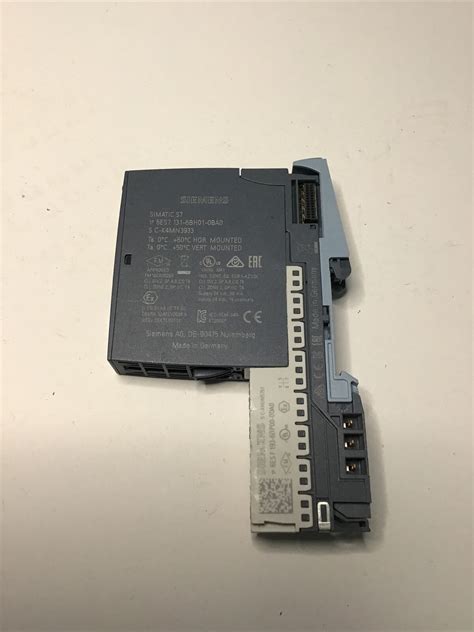 SIEMENS SIMATIC S7 DIGITAL INPUT MODULE WITH BASE 6ES7131 6BH01 0BA0 EBay