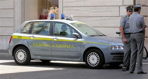 Blitz Gdf Dalle Prostitute Cinesi Maxi Sequestro Di Pompini