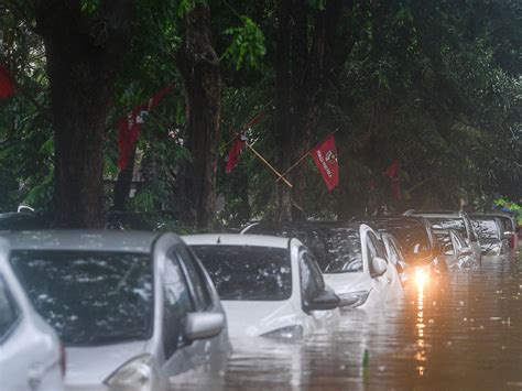 BNPB Tinjau Titik Lokasi Banjir Di Jakarta Siang Ini Tagar