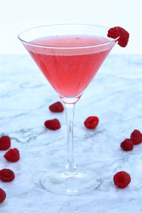 16 Raspberry Vodka Cocktails To Drink