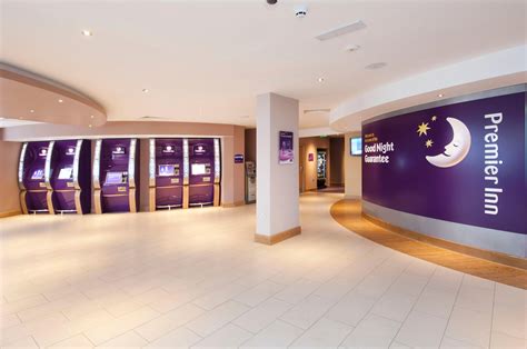 Premier Inn London Heathrow Airport Terminal 5 Hotel Hotels In West