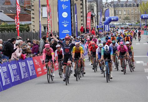 Région Pays de la Loire Tour Alberto Dainese s impose sur l étape