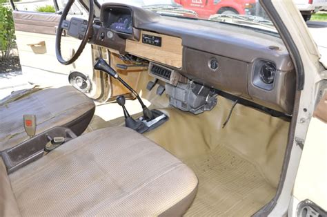 Image 70 of 1982 Toyota Pickup Interior | e-learningperspectives