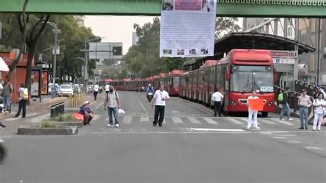 En CdMx médicos bloquean cruce de Insurgentes y Eje 2 Grupo Milenio