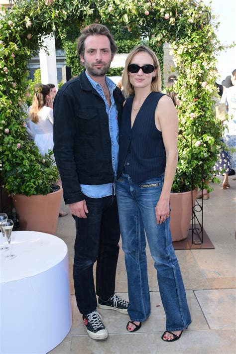 Photo Exclusif Ana Girardot Et Son Mari Oscar La Soir E Jardin