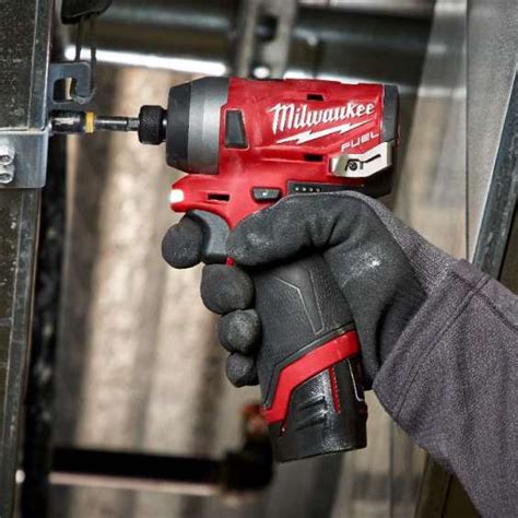 Kit taladro percutor milwaukee m12 fuel atornillador m12 2 baterías