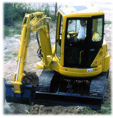 Komatsu PC40MRx Specifications & Technical Data (1999-2004) | LECTURA Specs