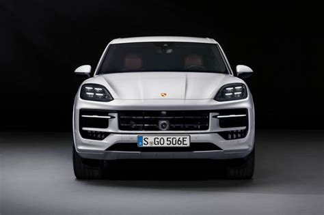 Porsche Cayenne Plug In Hybrid Prices Reviews And Pictures Edmunds