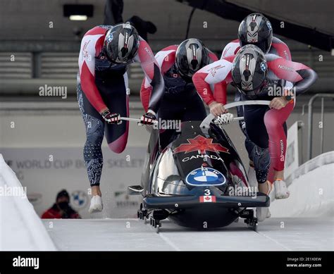 10 January 2021, North Rhine-Westphalia, Winterberg: Bobsleigh: World ...