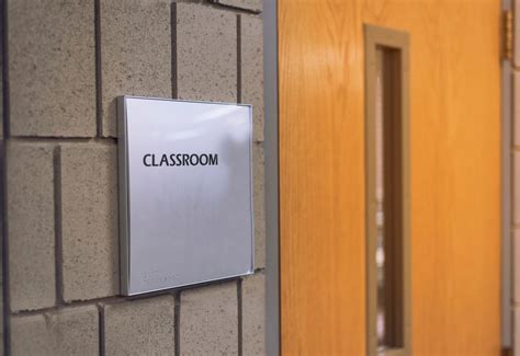Grapevine Colleyville Isd Reassures Parents After Lockdown