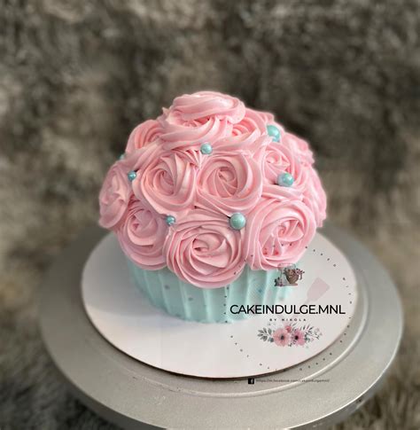 Flower Candy Cupcake Cake - CakeIndulge PH