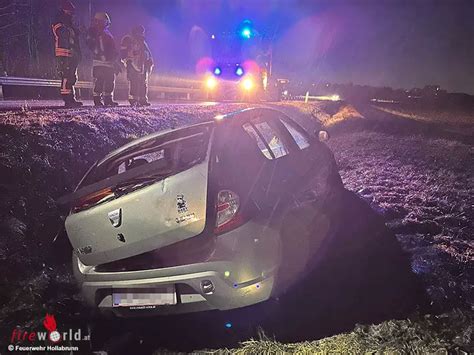 N Fahrzeugbergung Nach Pkw Allein Unfall Zwischen Hollabrunn Und