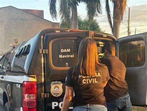 Após cerco policial autor de feminicídio se apresenta à Polícia Civil