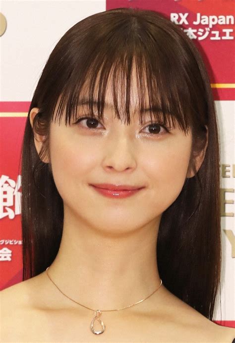 2児のママ・佐々木希 「毎日ドタバタ」子育ての日々明かす「好きなものは伸ばしてあげたいなと」― スポニチ Sponichi Annex 芸能