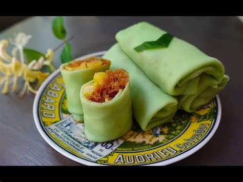 DADAR GULUNG Rolled Coconut Crepes Kuih Dadar Kelapa Rolled Coconut