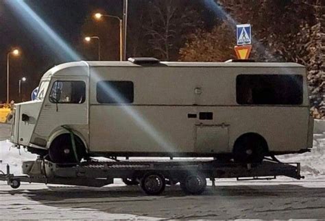 Épinglé par Fabrice OLLIER sur CITROËN Type H et HY Citroën