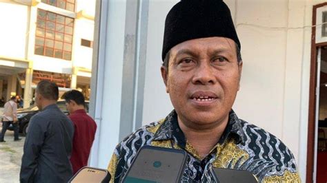 Pjs Bupati Halmahera Selatan Maluku Utara Usul Nama Untuk Jabat