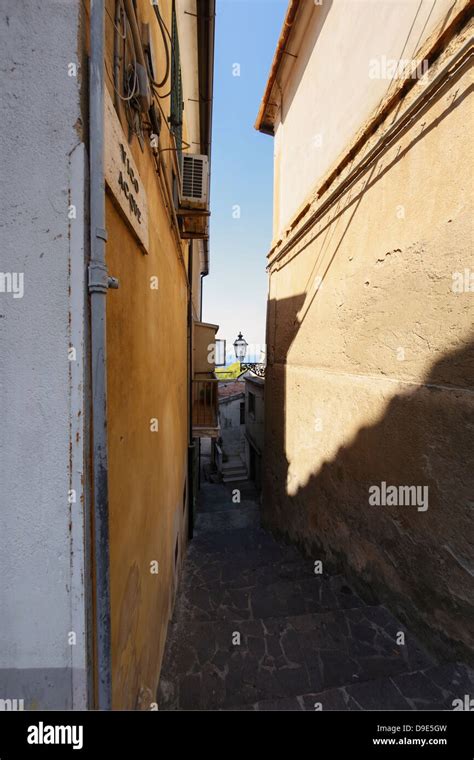 Gasse Fischer Pizzo Calabro Kalabrien Italien Stockfotografie Alamy