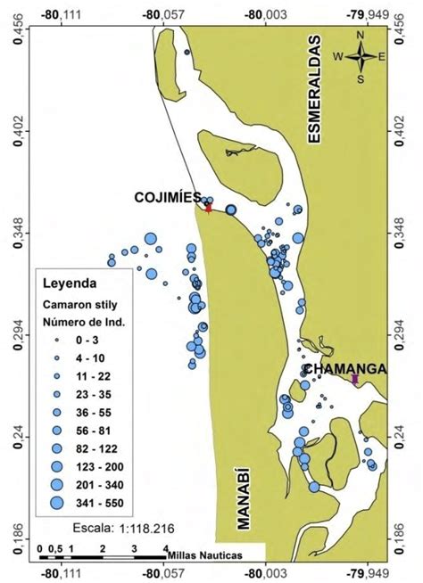 Izquierda distribución espacial de las especies de camarón azul F