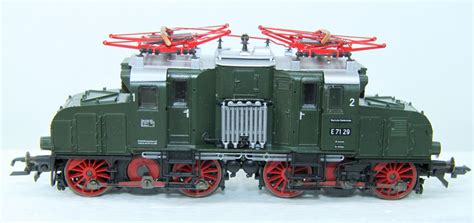 Roco 43816 DB Electric Locomotive BR E 7128 Green DC H0 Gauge In