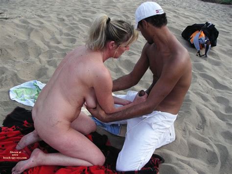 Beach Spyeye Sex Sex Pictures Pass