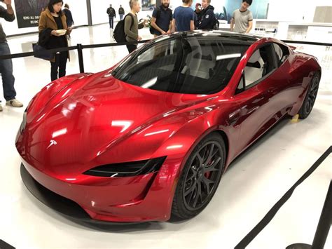 Neue Fotos Vom Tesla Roadster Der Letzte Führerscheinneuling