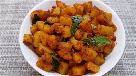 Potato Fry Aloo Fry Urulai Kizhangu Varuval Recipe In Tamil Youtube