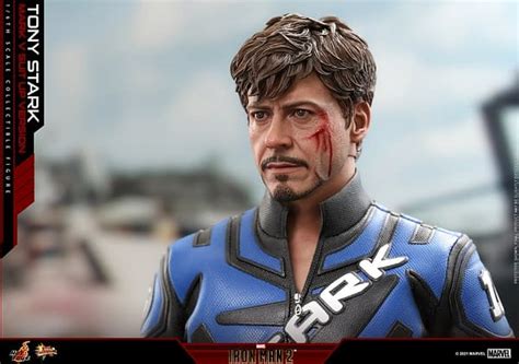 Tony Stark Suits Up With New Iron Man Mark V Hot Toys Figure