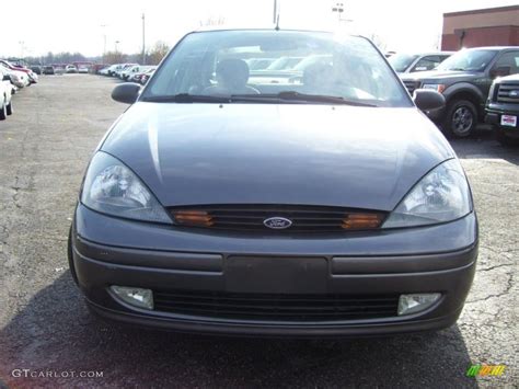 2004 Liquid Grey Metallic Ford Focus Zts Sedan 40410012 Photo 8