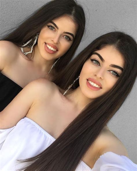 163 Mil Me Gusta 149 Comentarios Gülcan And Sahinur Twins Thegstwins En Instagram Smile