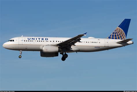 N403UA United Airlines Airbus A320 232 Photo By Gerrit Griem ID