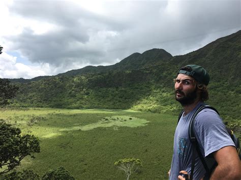 Ka Au Crater Oahu Hike